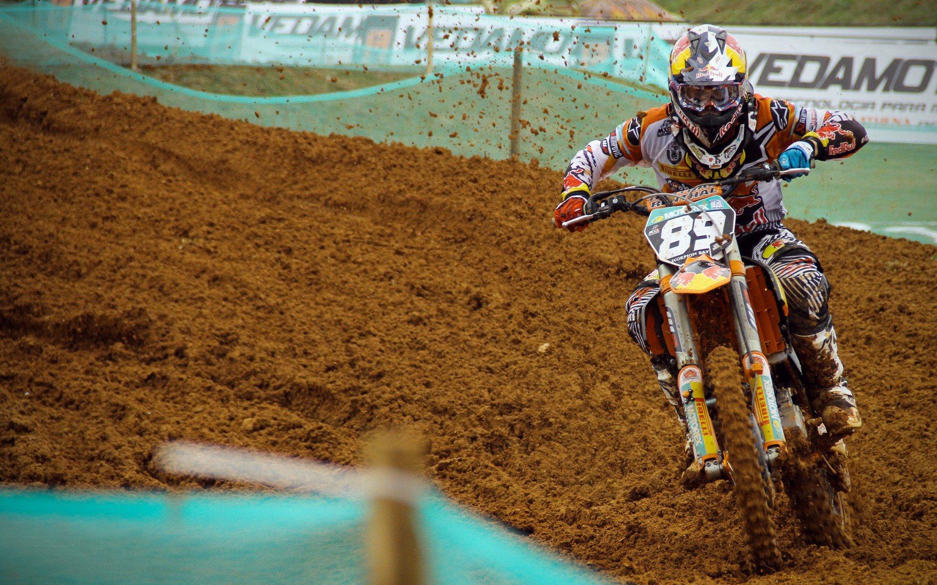 新赛季MVP赔率揭晓，约基奇领跑，亚历山大与东契奇紧追，新生代挑战霸权